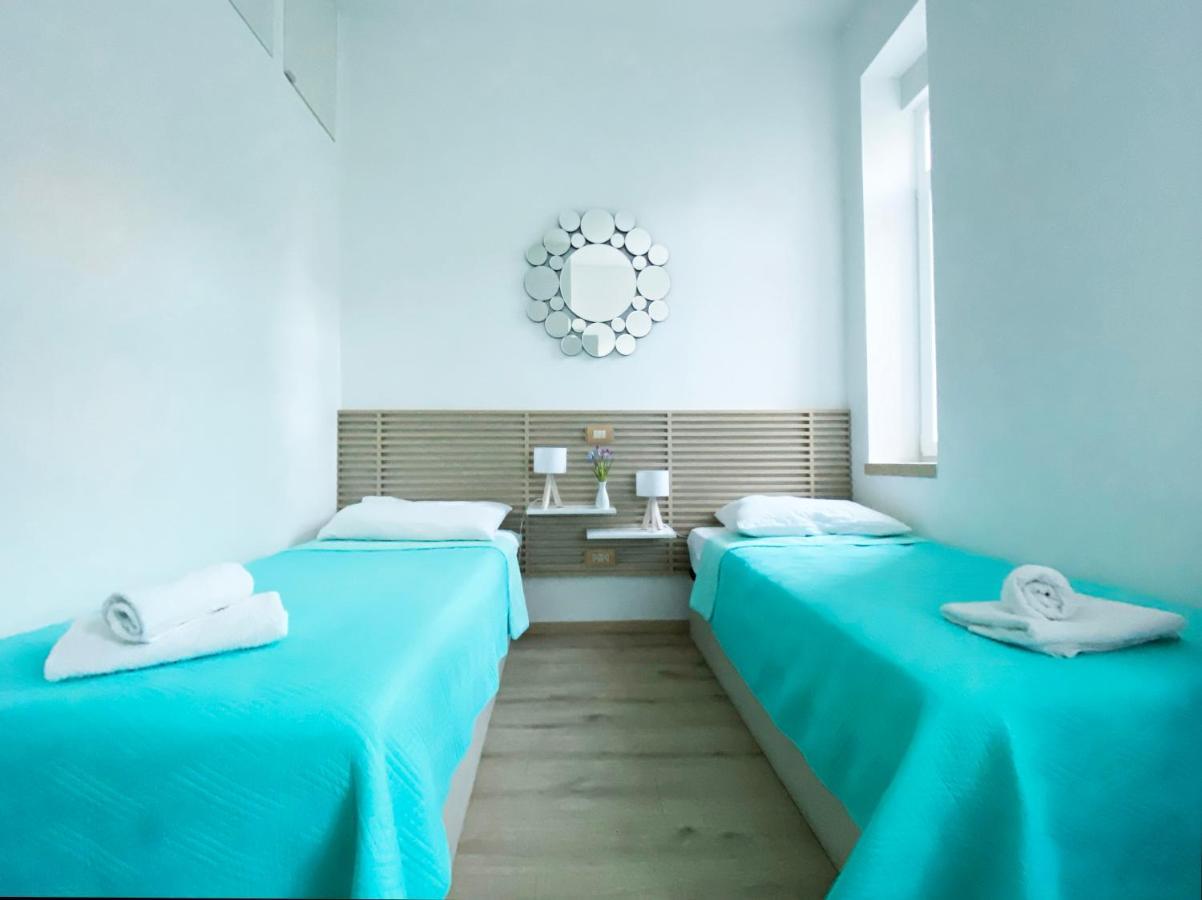 En-Suite Iris On Rokova Street - 5 Min Walk To The Old Town Of Split Exterior photo