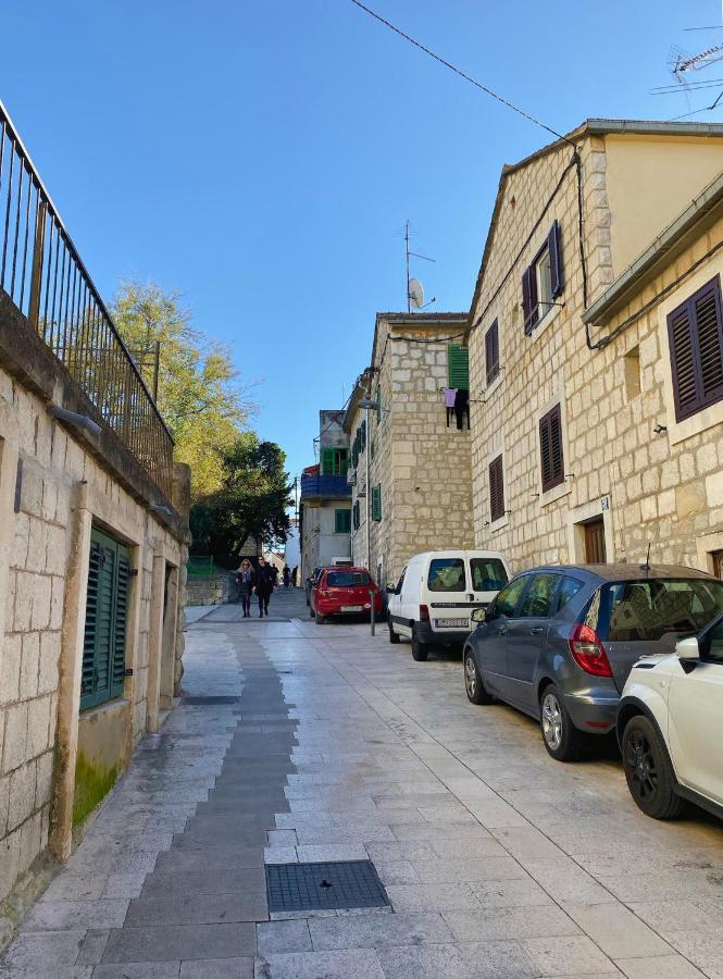 En-Suite Iris On Rokova Street - 5 Min Walk To The Old Town Of Split Exterior photo